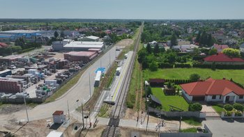 Nowy przystanek Mielec Wolności na l. nr 25, fot. Krzysztof Dzidek (1)