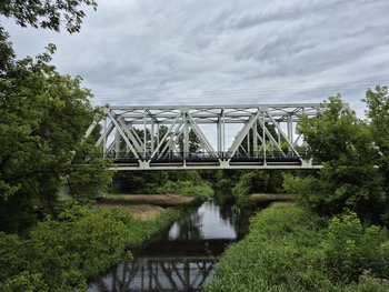 Widok na most kolejowy w Rawce k. Skierniewic, fot. PLK SA