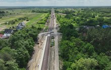 LK25, odc. Sandomierz - Chmielów - nowe tor, perony, sieć trakcyjna, na torach maszyny, fot. Krzysztof Dzidek (7)