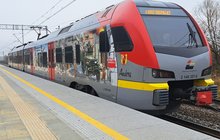 Przystanek Sierakowice Skierniewickie, nowy peron, pociąg fot. Natalia Kolczyńska PLK SA