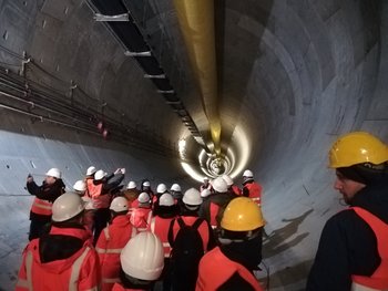 Przejście z mediami w tunelu średnicowym w Łodzi fot. Rafał Wilgusiak
