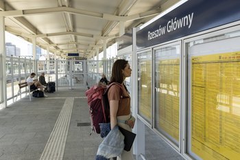 Stacja Rzeszów pasażer aut. Łukasz_Bryłowski