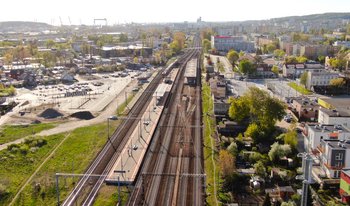 Stacja Gdynia Chylonia Widok z góry na stację Gdynia Chylonia. fot. Szymon Danielek PLK
