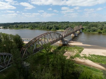 Most nad Wisłą w Górze Kalwarii, widok z drona, Autor. Łukasz Bryłowski